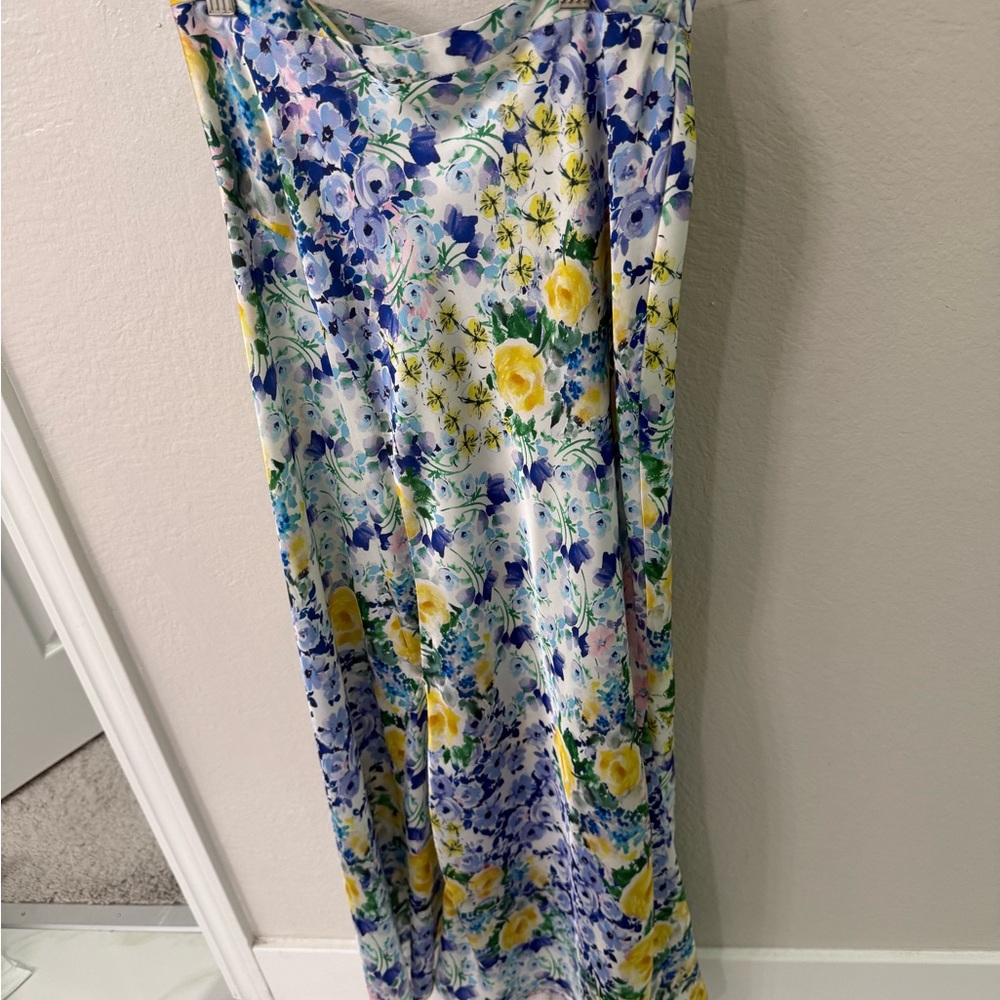 Zara watercolor satin skirt NEVER WORN NWOT